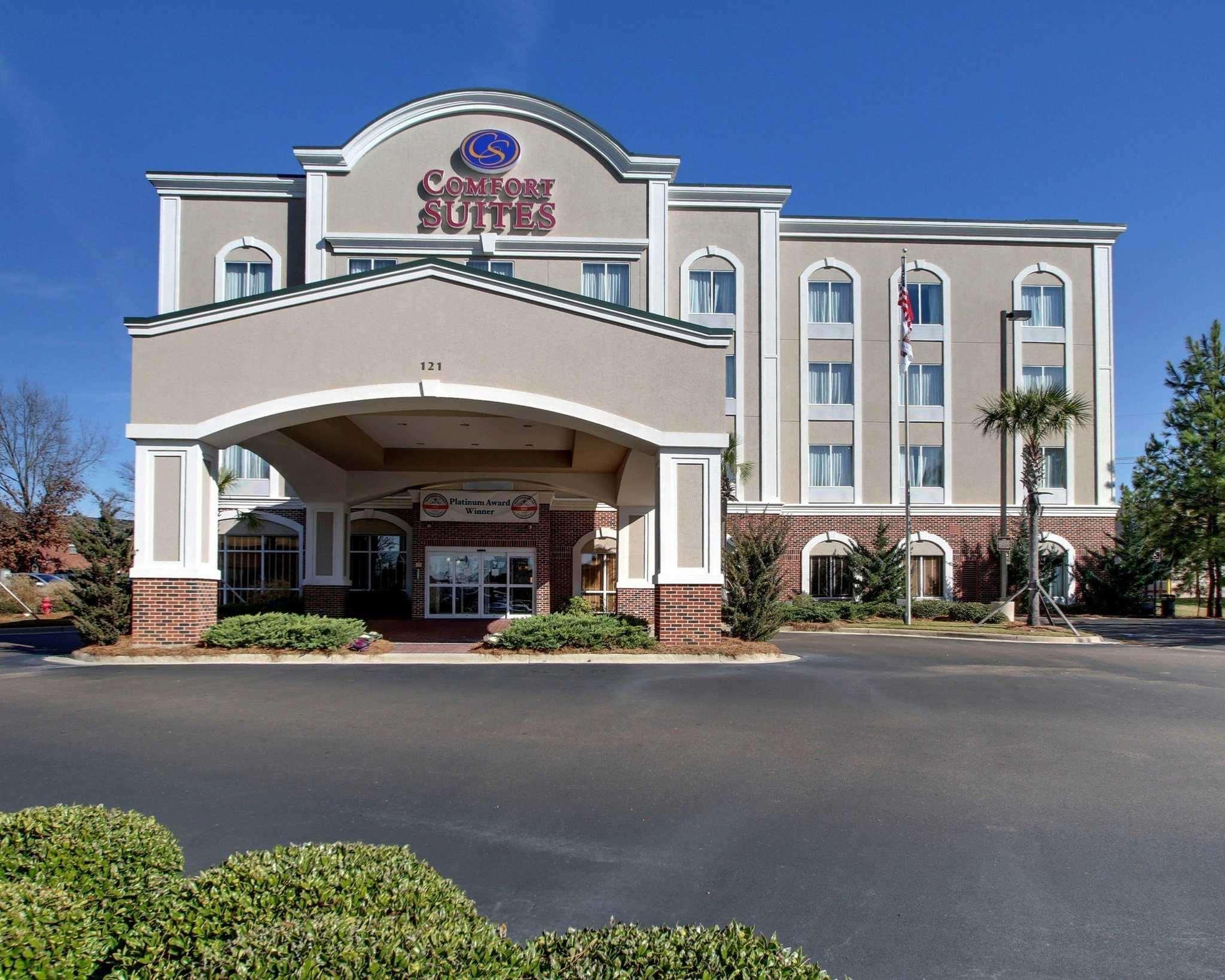 Comfort Suites Airport Luckney Exterior foto